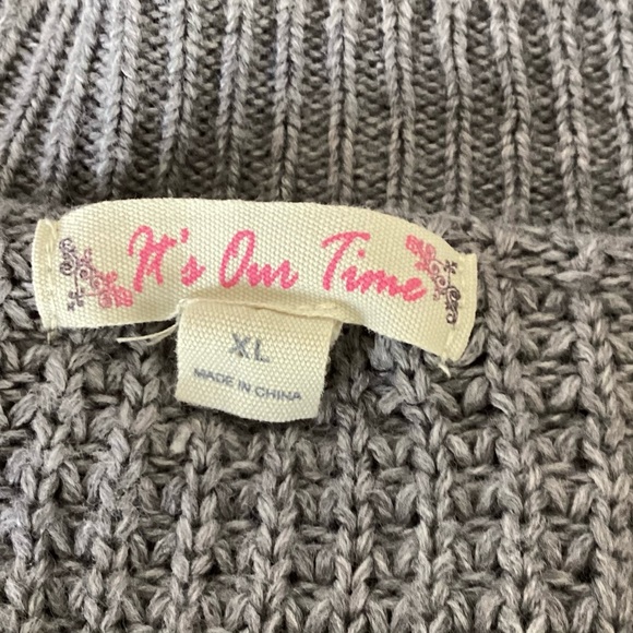 It’s Our Time, XL gray sweater - Picture 4 of 4